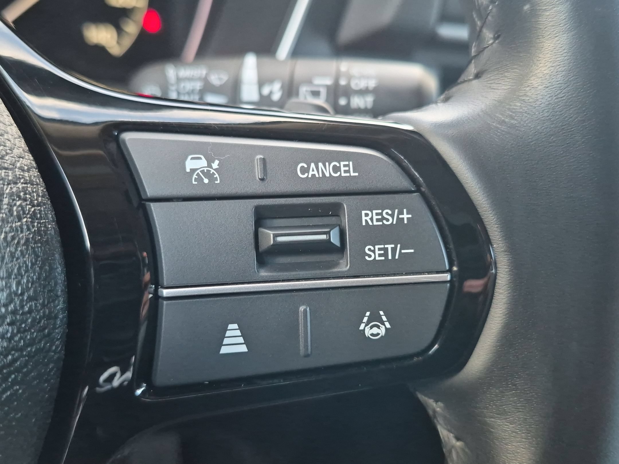 2024 Honda Pilot EX-L - Photo 15