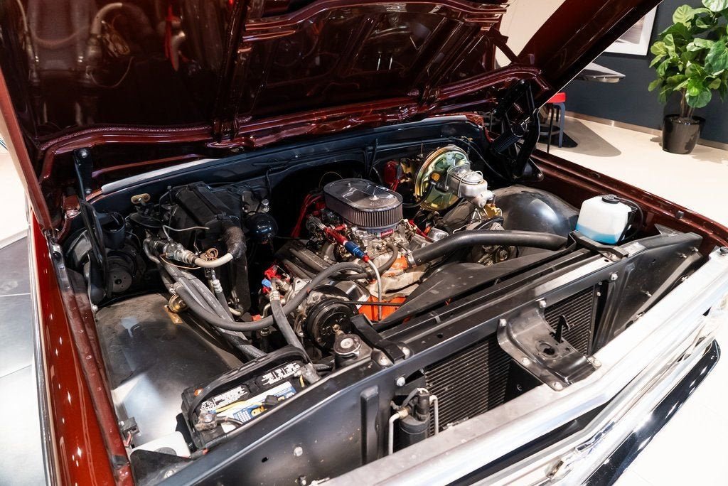 Used 1970 Orange Chevrolet Regular Cab image 17