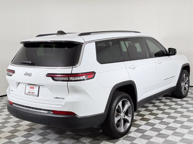 Used 2024 Bright White Clearcoat Jeep Limited image 10