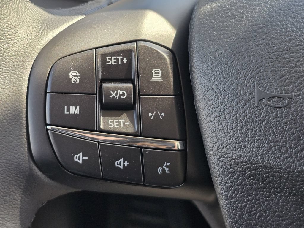 New 2026 Oxford White Ford XLT image 14