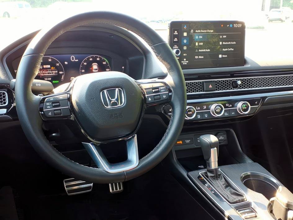 Used 2025 Urban Gray Pearl Honda Sport image 9