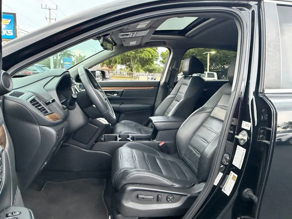 Used 2020 Black Honda EX-L image 9