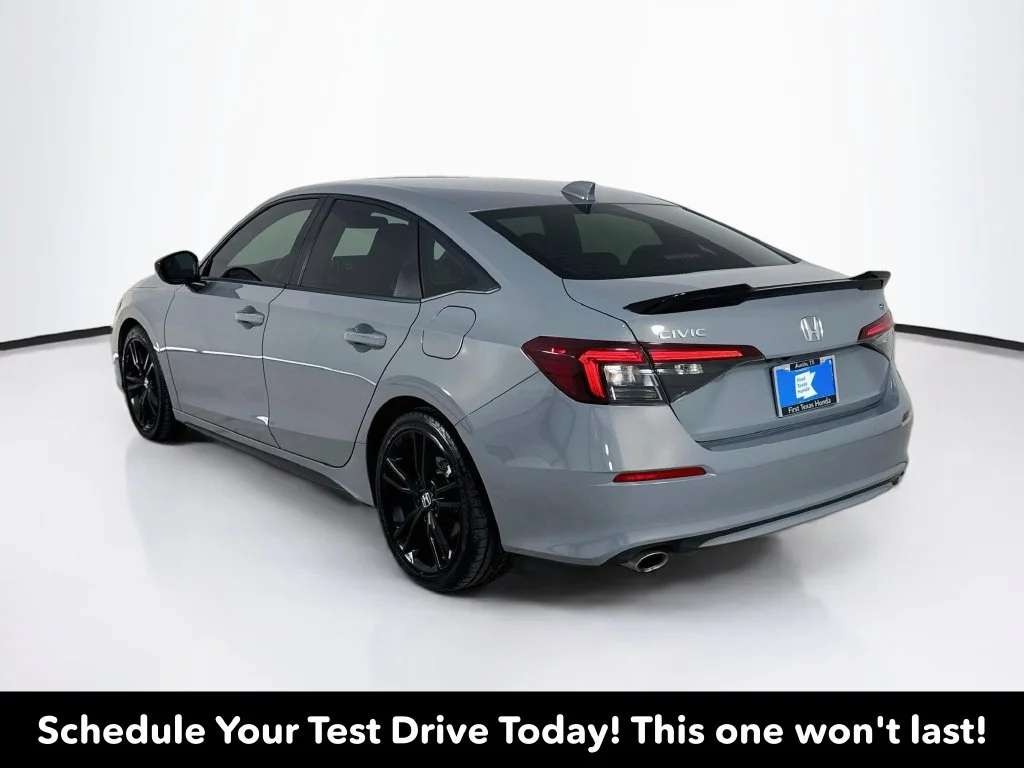 Certified Used 2025 Urban Gray Pearl Honda  image 6
