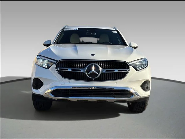 Used 2025 White Mercedes-Benz GLC 350e image 2