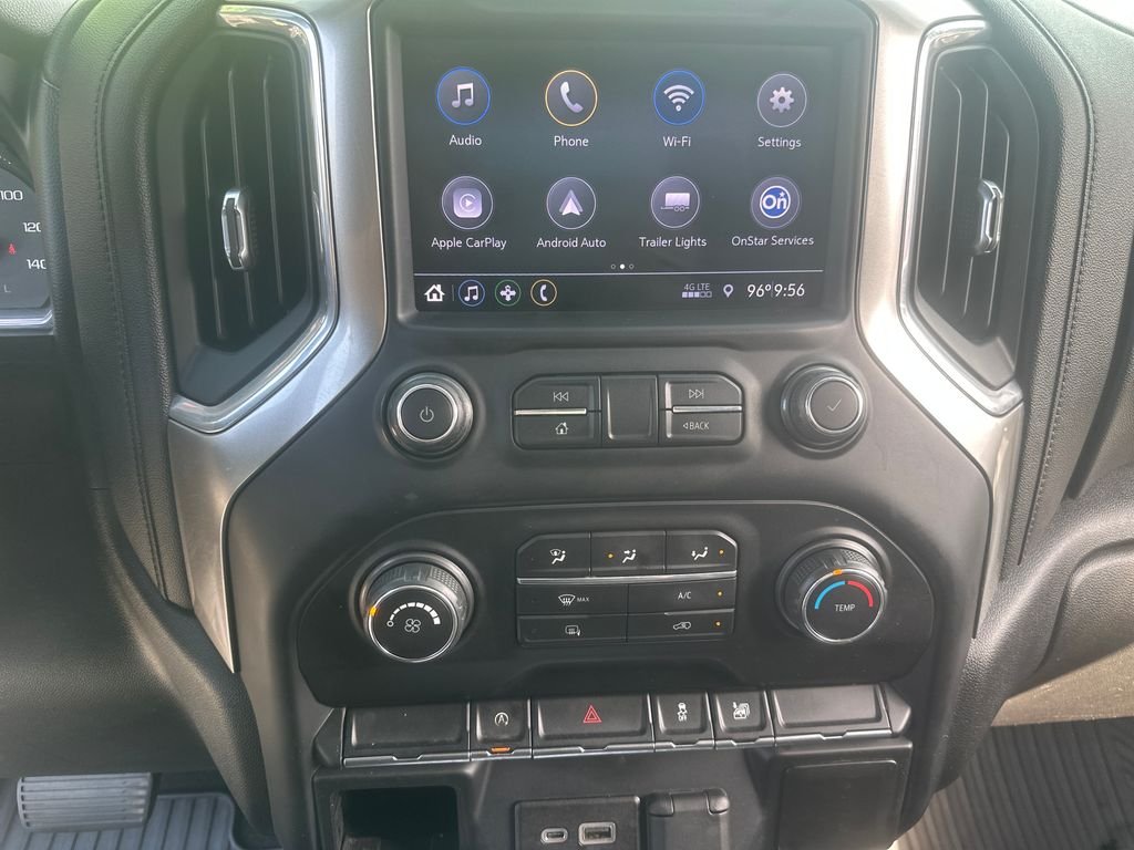 Used 2020 White Chevrolet LT image 11