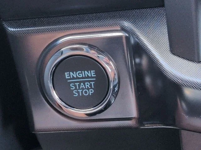 New 2026 Carbonized Gray Metallic Ford Tremor® image 28