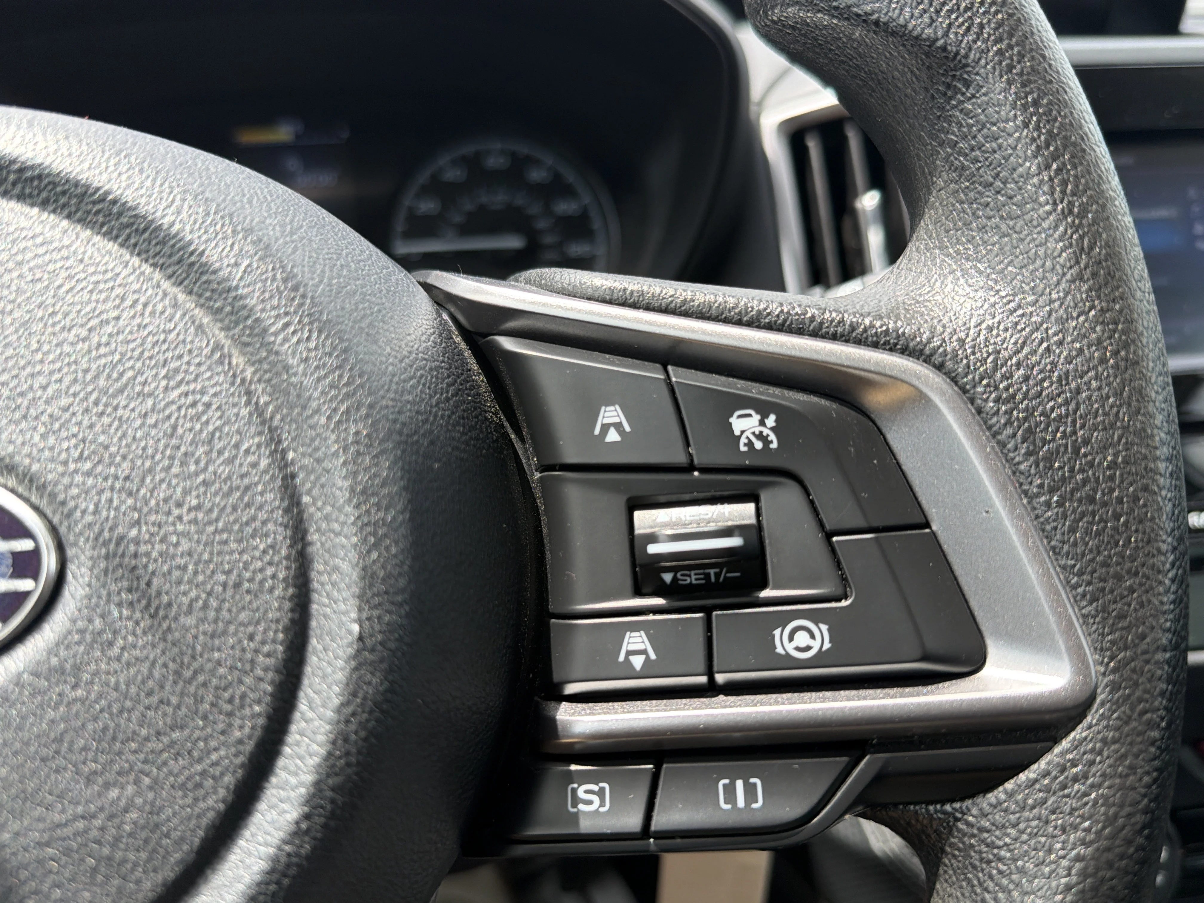 Used 2020 Ice Silver Metallic Subaru  image 27
