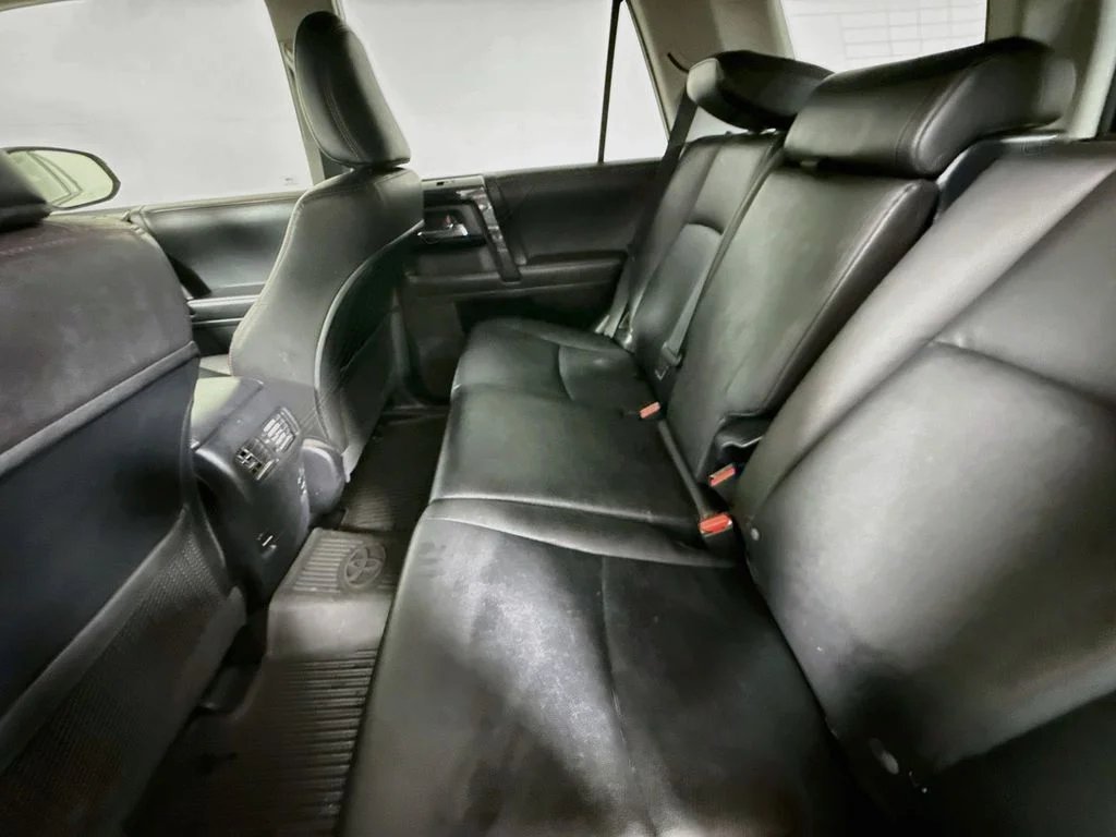 Used 2018 Classic Silver Metallic Toyota TRD Off Road Premium image 21