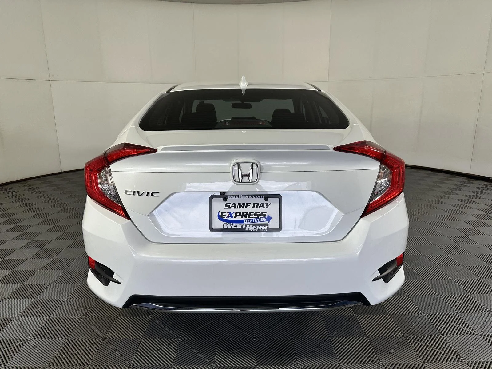 Used 2021 Platinum White Pearl Honda EX image 4