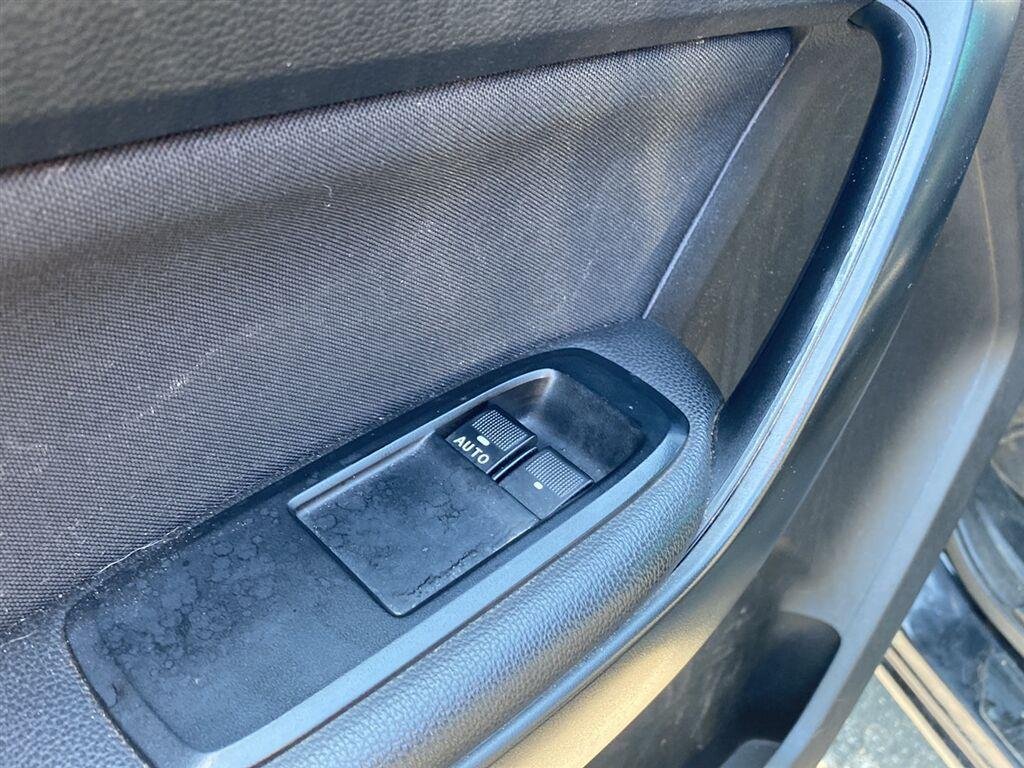Used 2020 Shadow Black Ford XLT image 14
