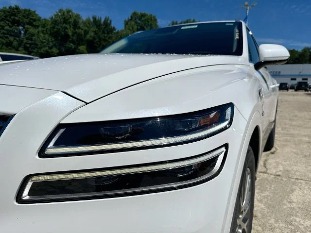 Used 2024 White Genesis 2.5T image 56
