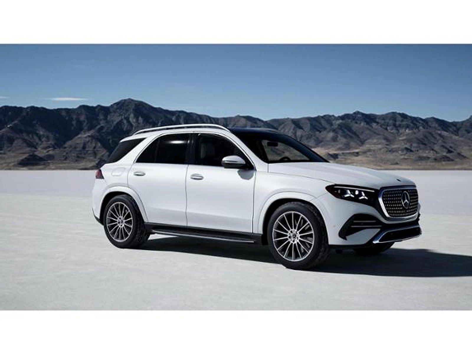 New 2027 MANUFAKTUR Moonlight White Metallic Mercedes-Benz GLE 450 image 12