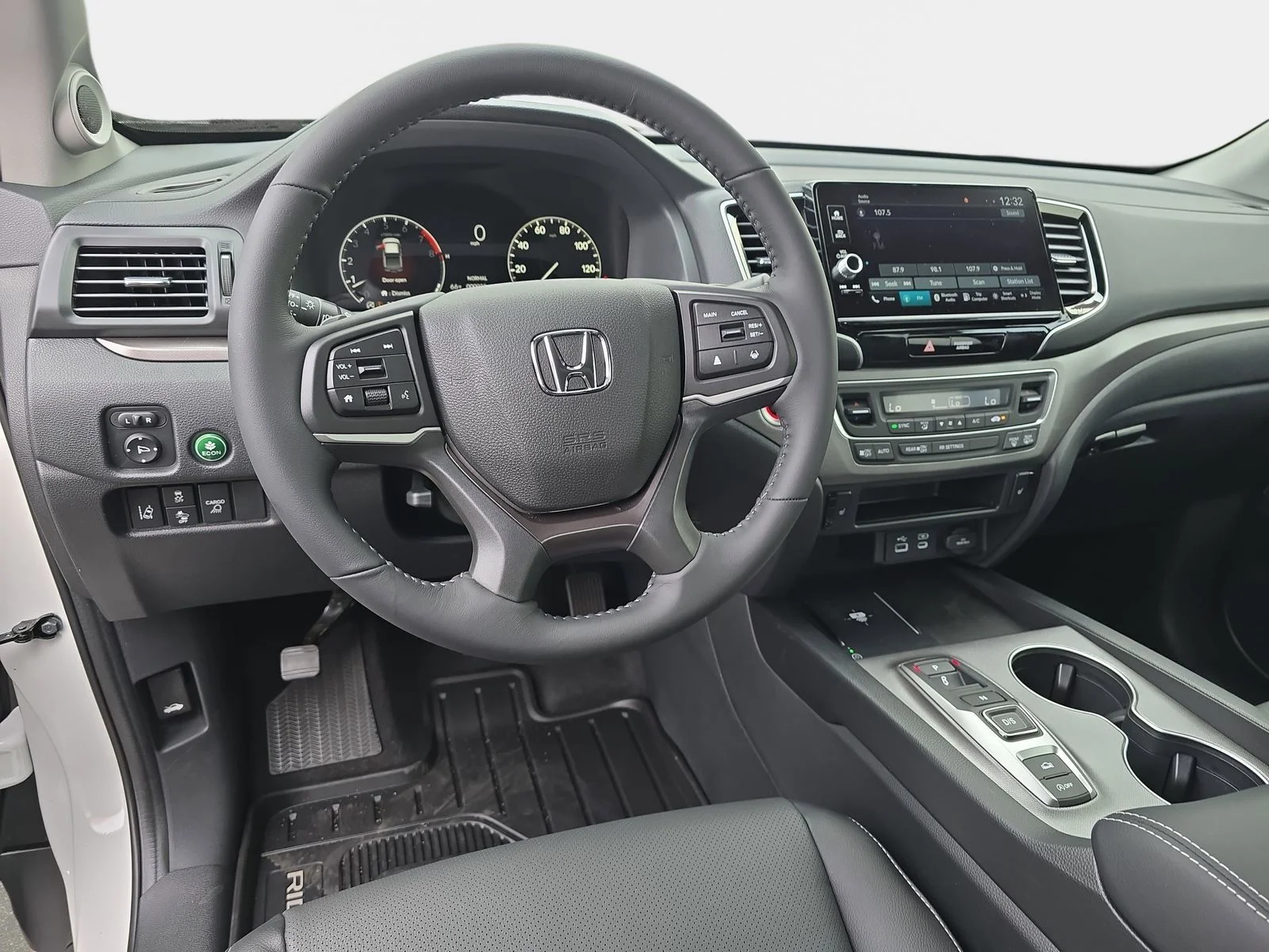 New 2026 Platinum White Pearl Honda RTL image 17