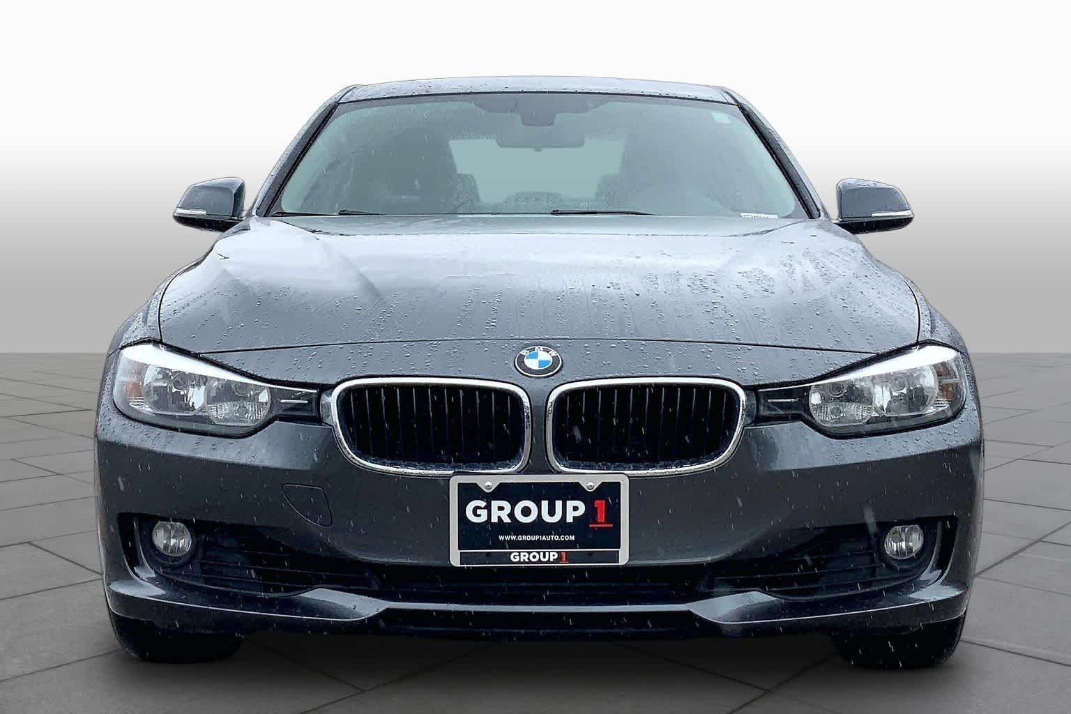 Used 2012 Black Sapphire Metallic BMW 328i image 4