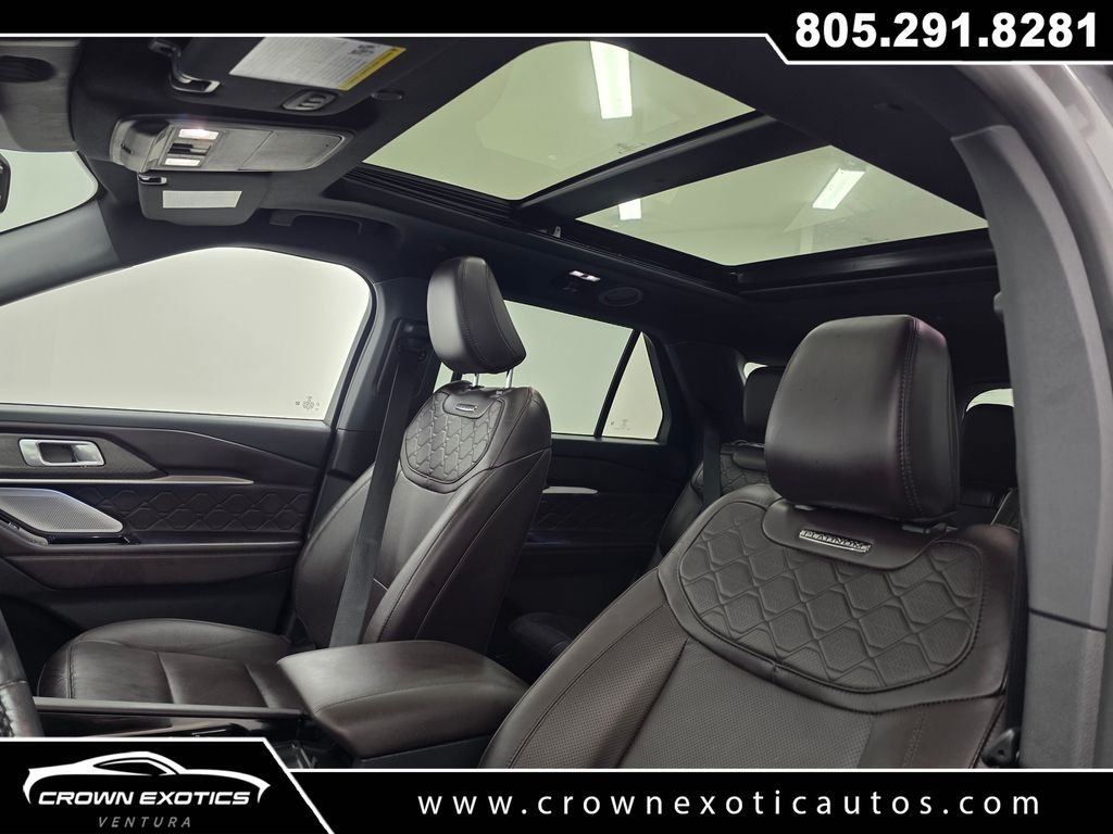 Used 2025 Gray Ford Platinum image 24