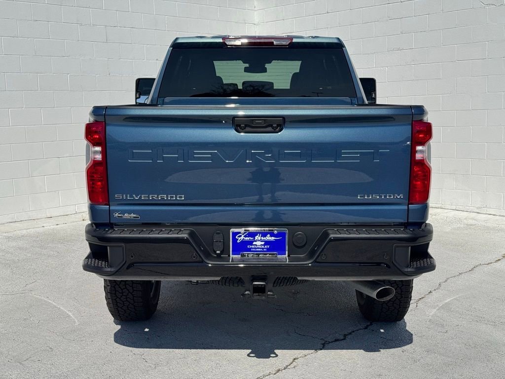 2026 Chevrolet Silverado 2500 HD Custom - Photo 10