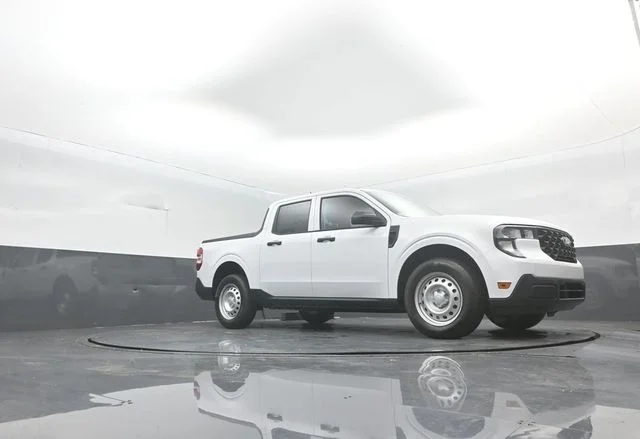 New 2026 Oxford White Ford XL image 31