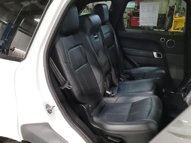 Used 2019 Fuji White Land Rover HSE image 22