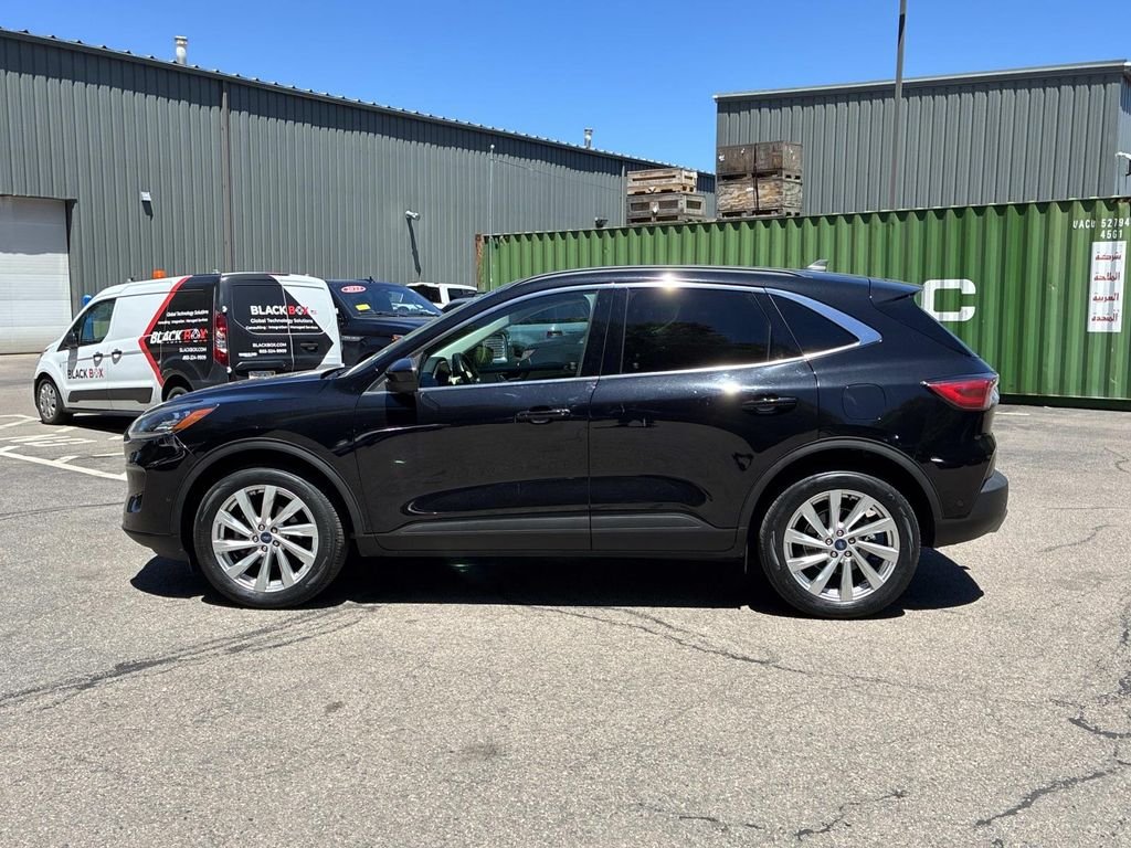 Used 2022 Black Ford Titanium image 4