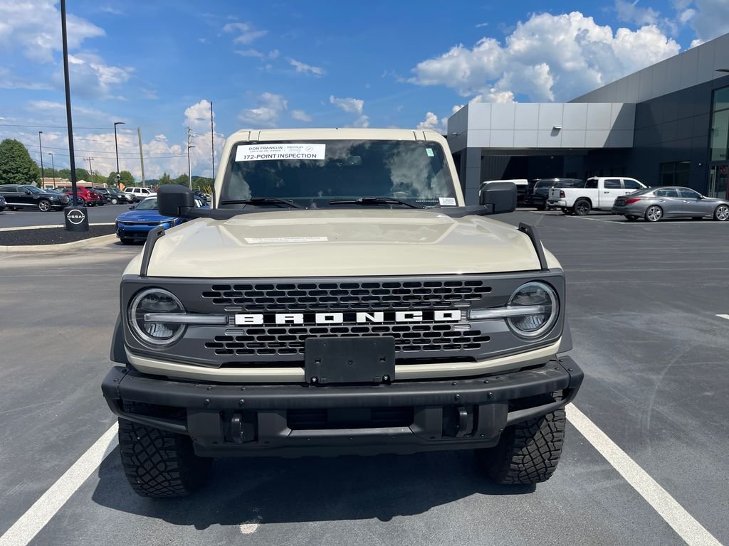 Used 2025 Beige Ford Badlands image 8