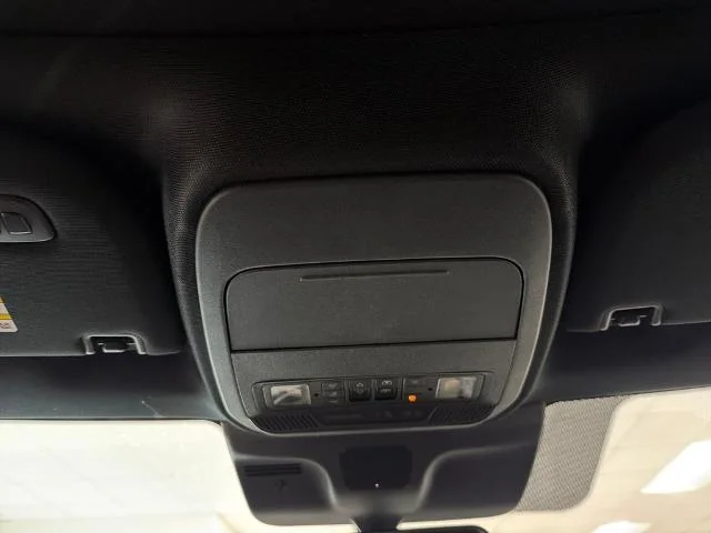 New 2026 Space Silver Metallic Ford Tremor® image 32