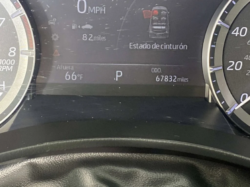 Used 2021 Blizzard Pearl Toyota XLE image 23
