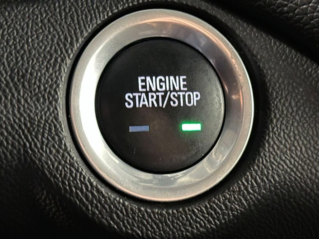 Used 2020 Blue Chevrolet LT image 27