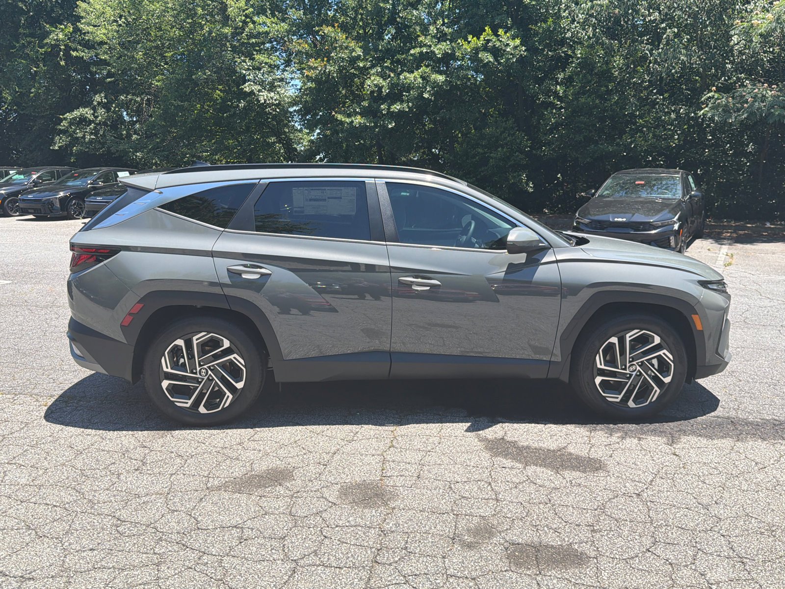 New 2026 Hampton Gray Hyundai SEL image 6
