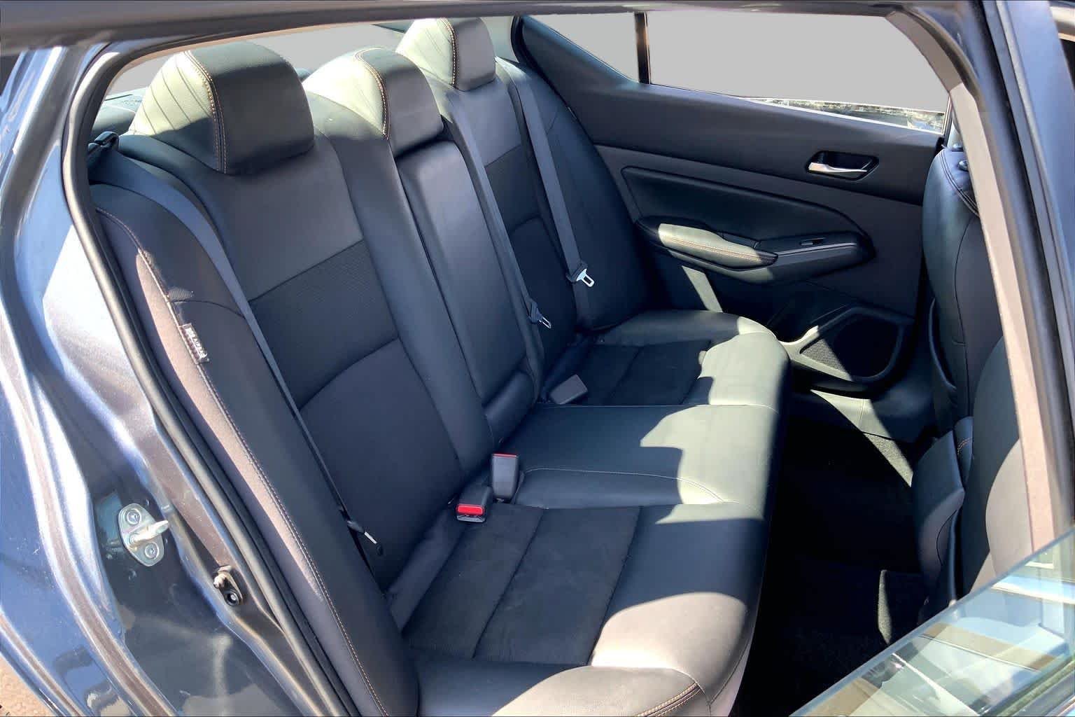 Used 2020 Gun Metallic Nissan 2.5 SR image 19