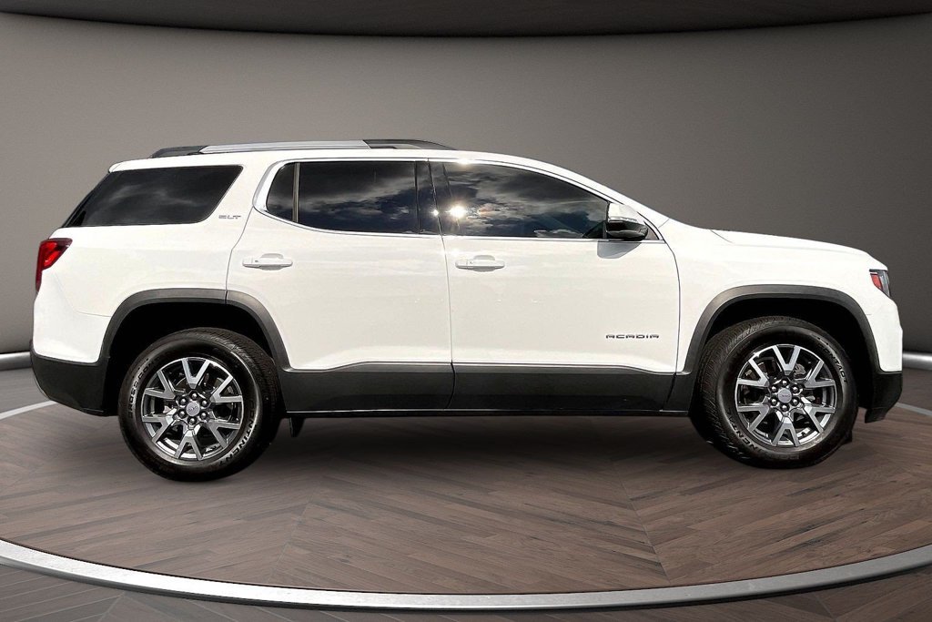 Used 2023 White GMC SLT image 8