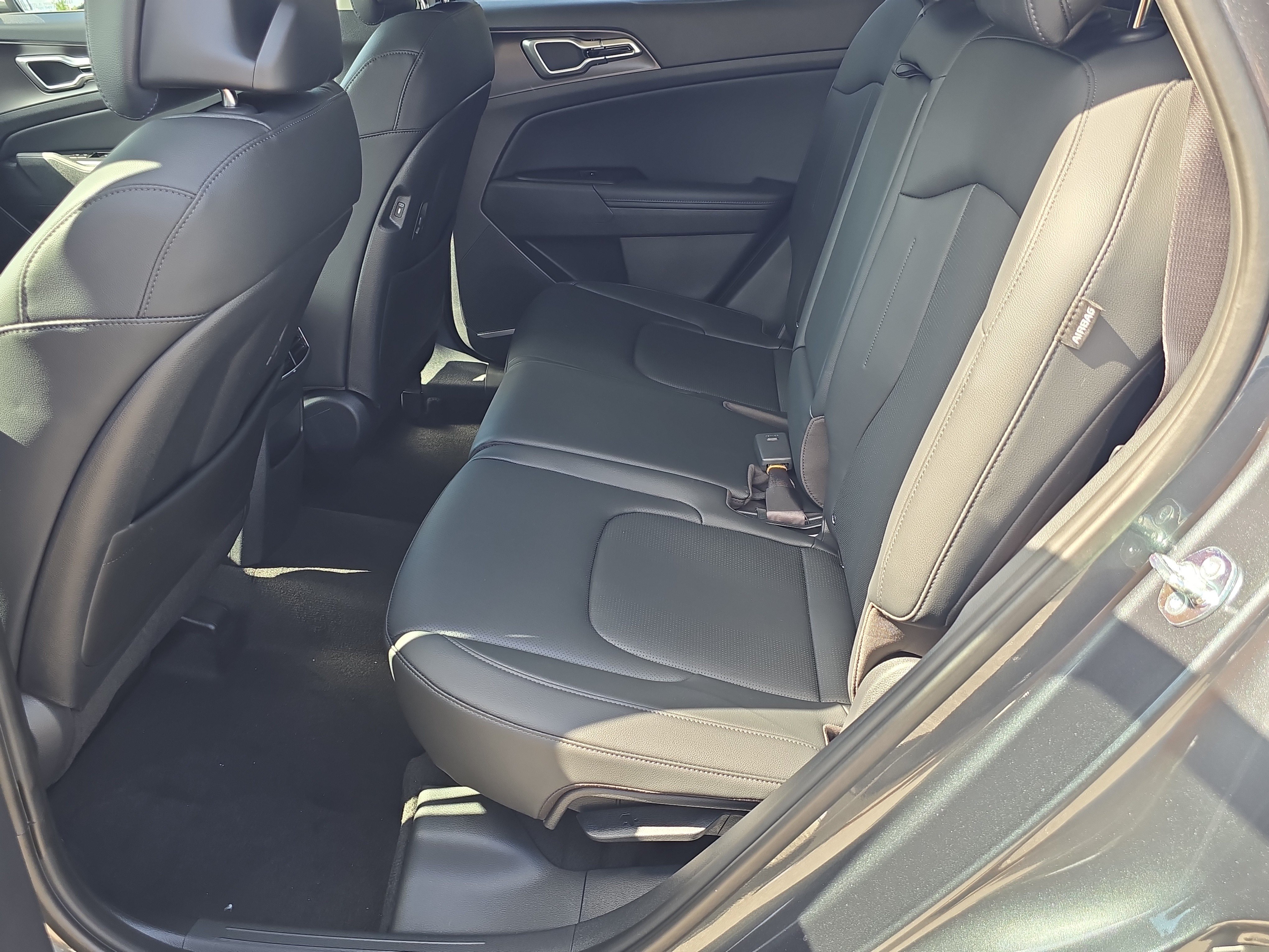 New 2026 Gravity Gray Kia EX image 17