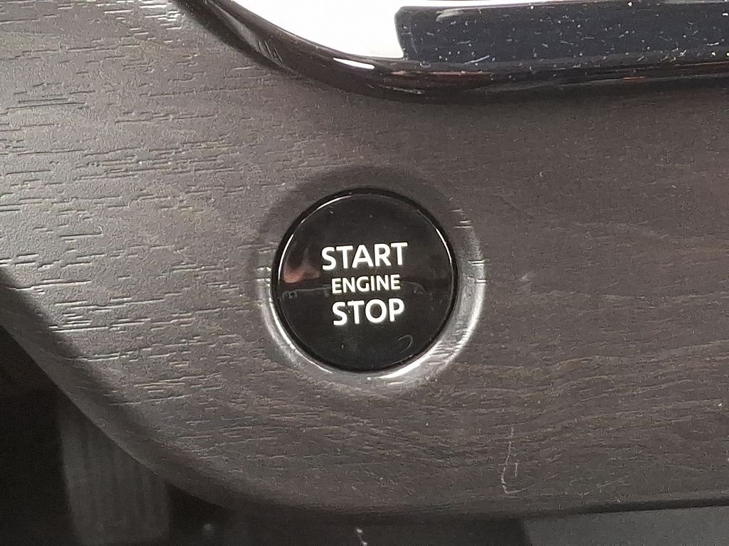 2025 Nissan Murano SV - Photo 24