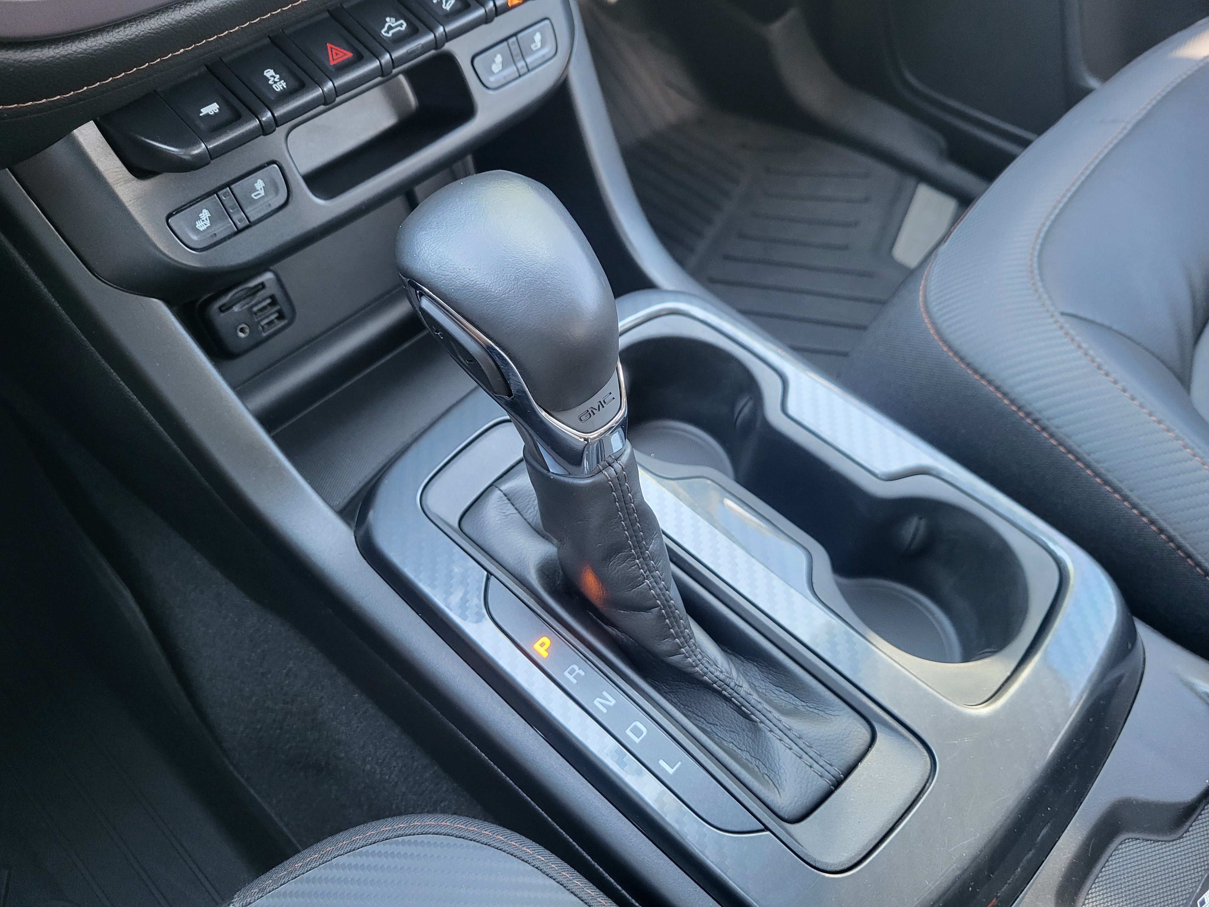 2022 GMC Canyon AT4 - Photo 18