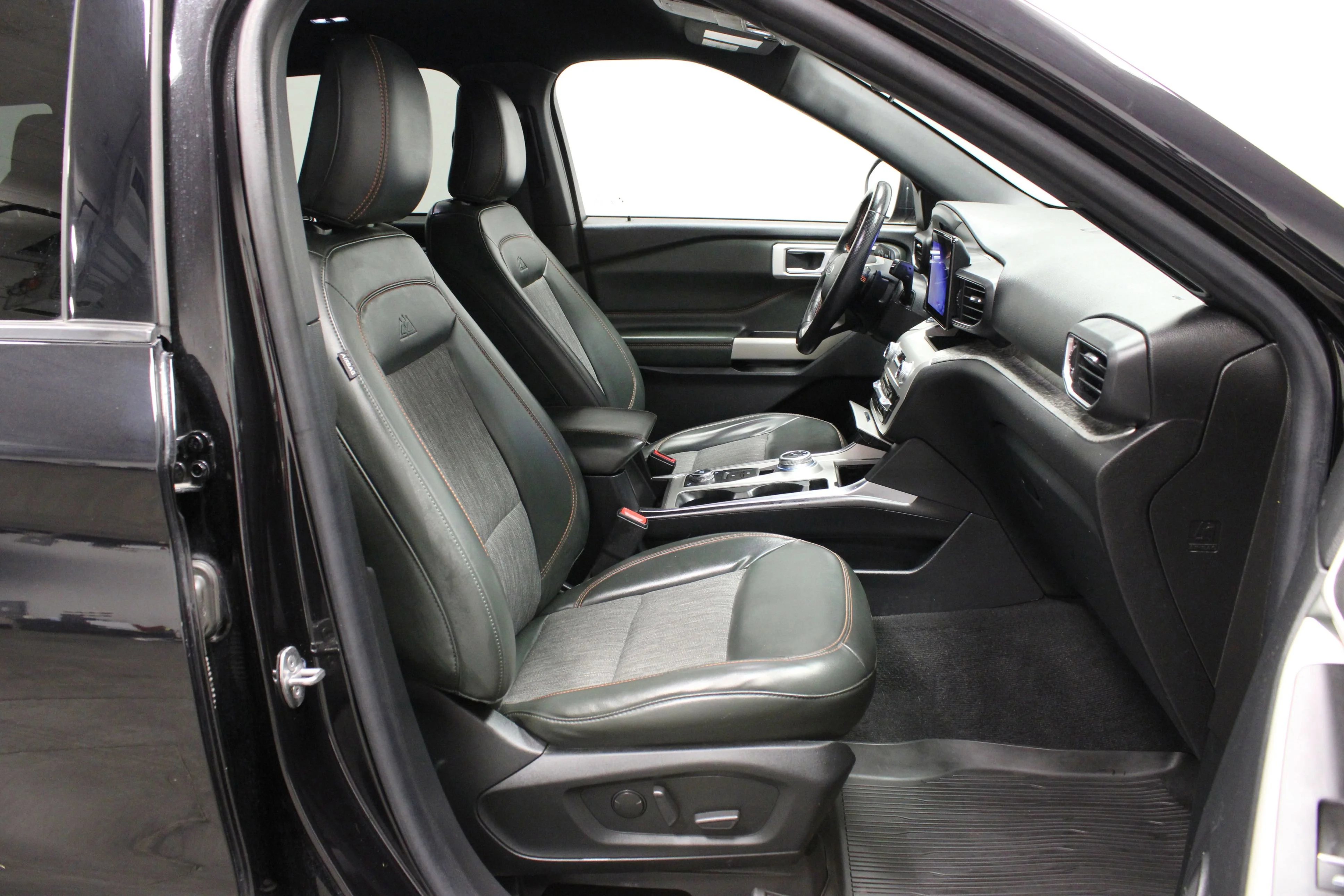 Used 2021 Agate Black Metallic Ford Timberline image 15