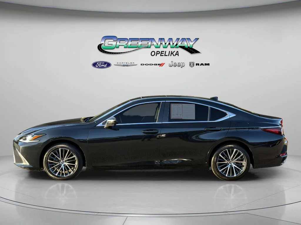 Used 2024 Black Lexus 350 image 4