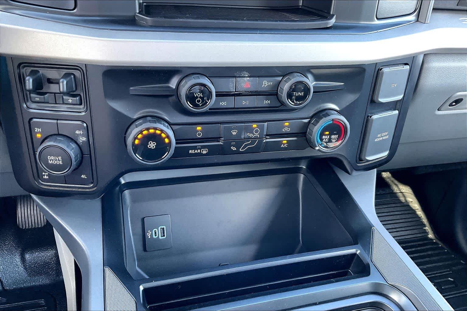 New 2026 Z1/OXFORD WHITE Ford XLT image 17