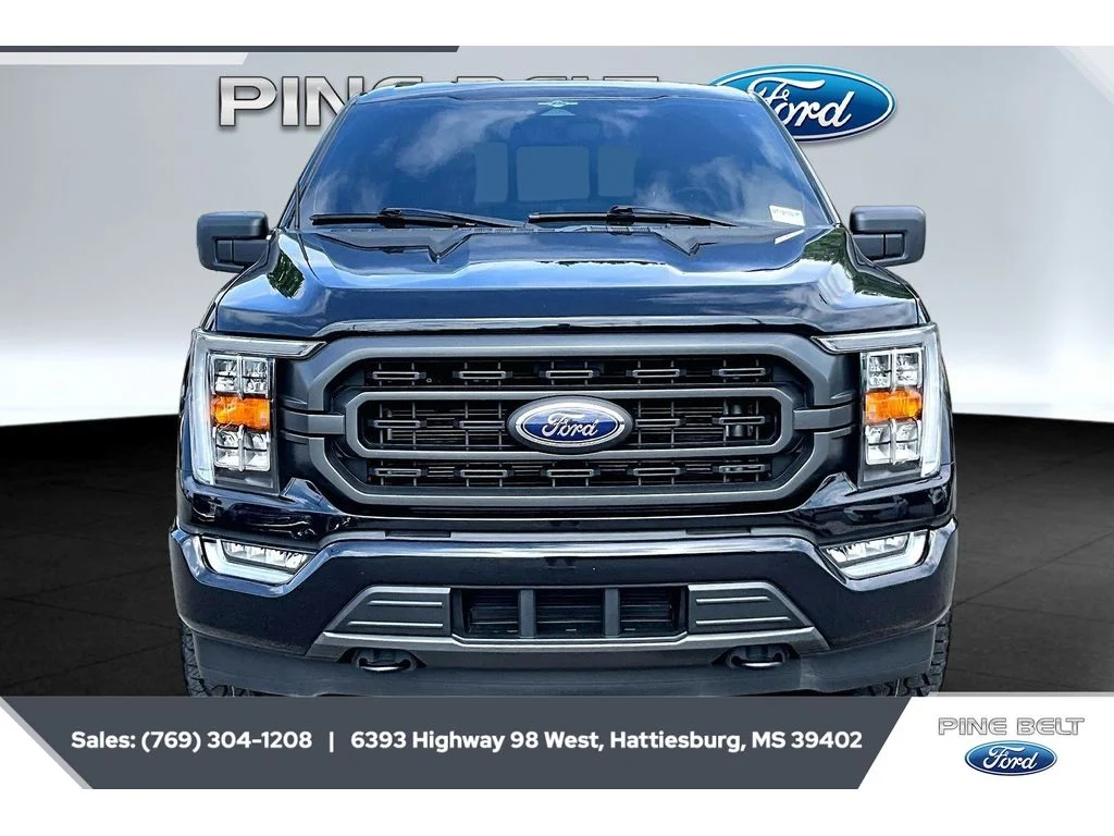 Certified Used 2023 Agate Black Metallic Ford XLT image 3