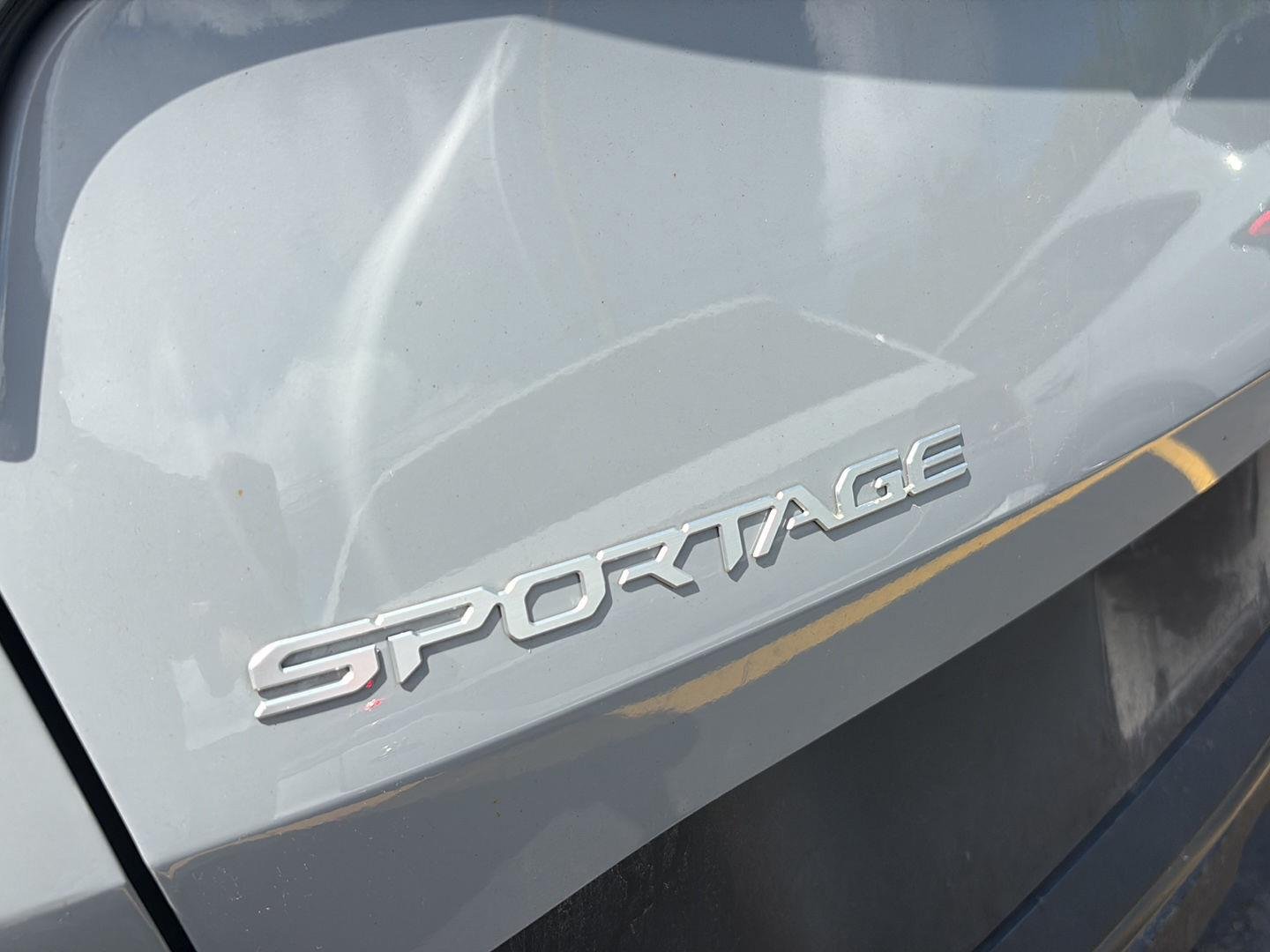 Used 2023 Wolf Gray Kia X-Line image 18