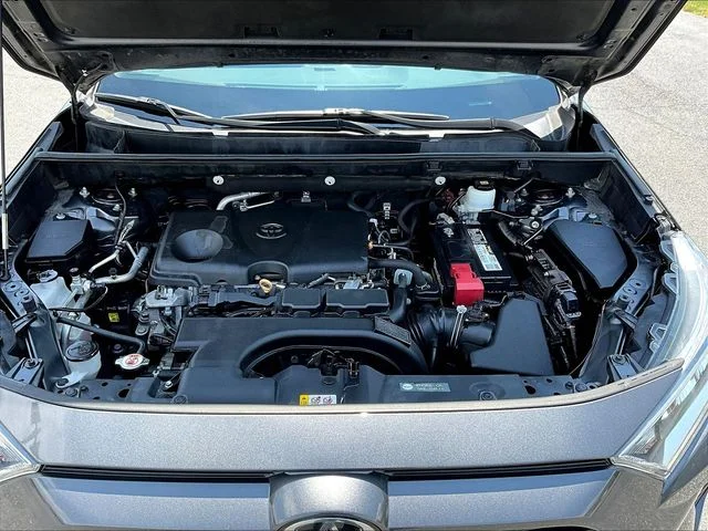 Used 2020 Gray Toyota XLE image 32
