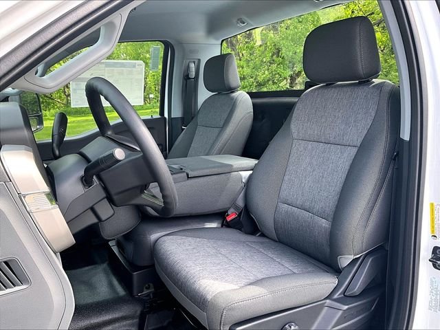 New 2026 Oxford White Ford XL image 10