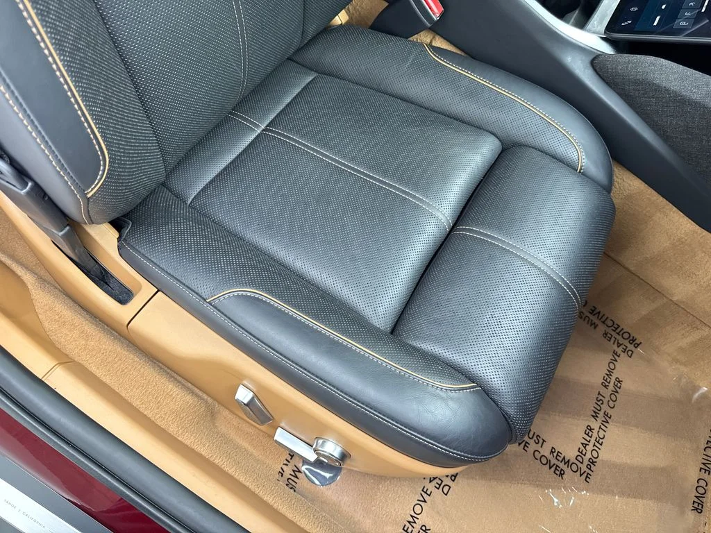 Used 2022 Red Lucid Grand Touring image 47