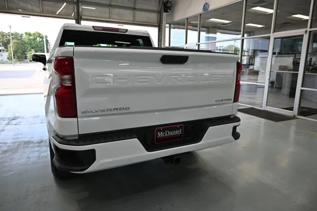 New 2026 Summit White Chevrolet Custom image 6