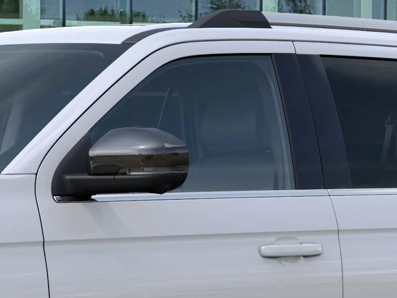 New 2027 Star White Metallic Tri-Coat Ford MAX Platinum image 20
