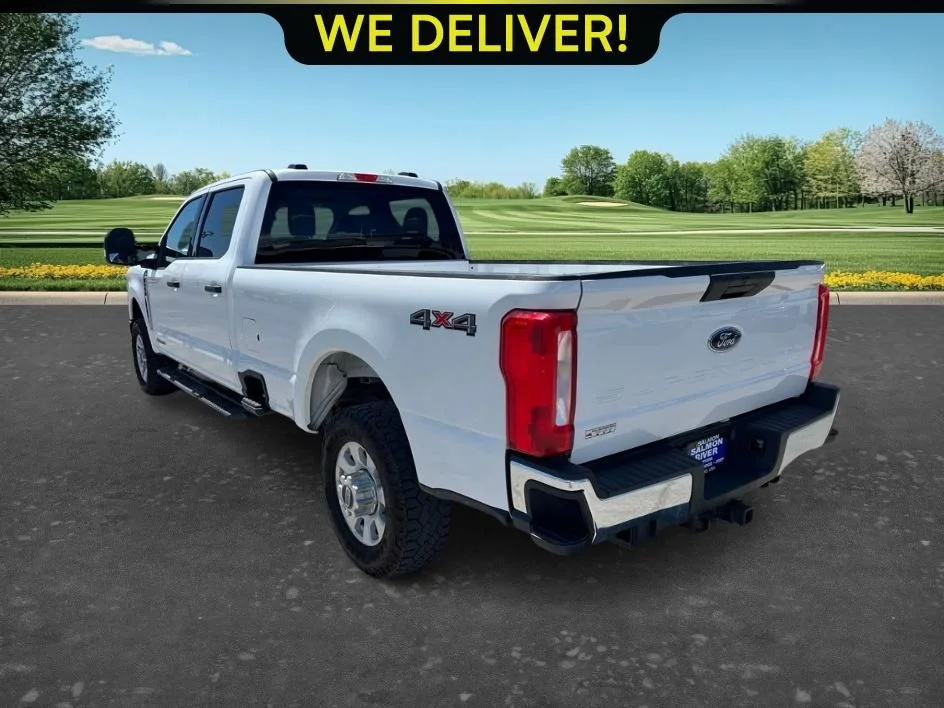 Used 2024 White Ford XLT image 7