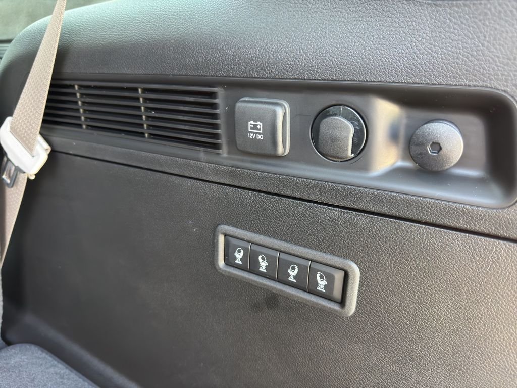 New 2026 Fathom Blue Pearlcoat Jeep Base image 10