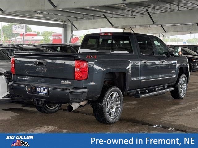 Used 2019 Graphite Metallic Chevrolet High Country image 4