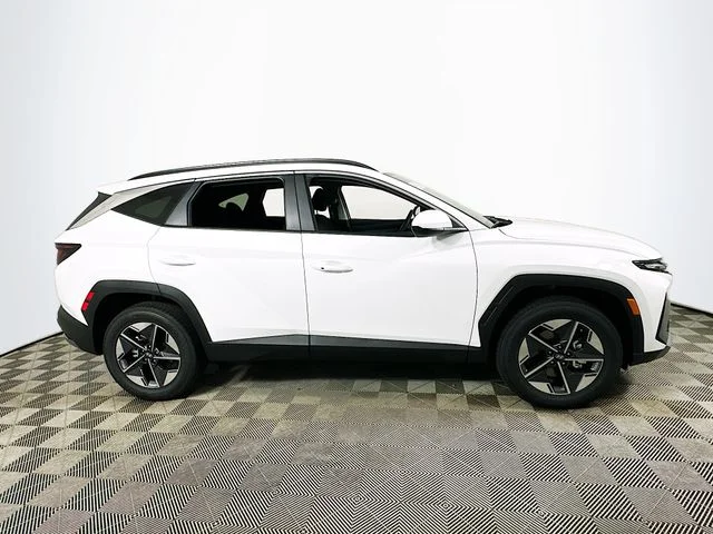 New 2026 Hyundai TUCSON SEL