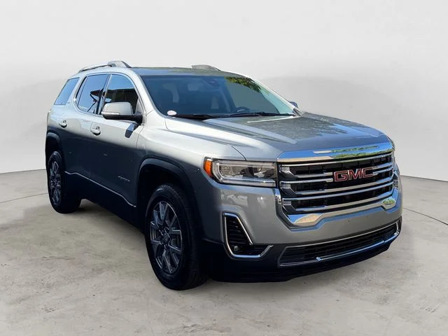 Used 2023  GMC SLT image 7