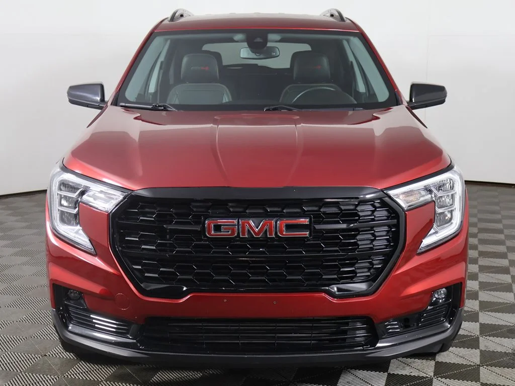 Used 2023 Volcanic Red GMC AT4 image 10