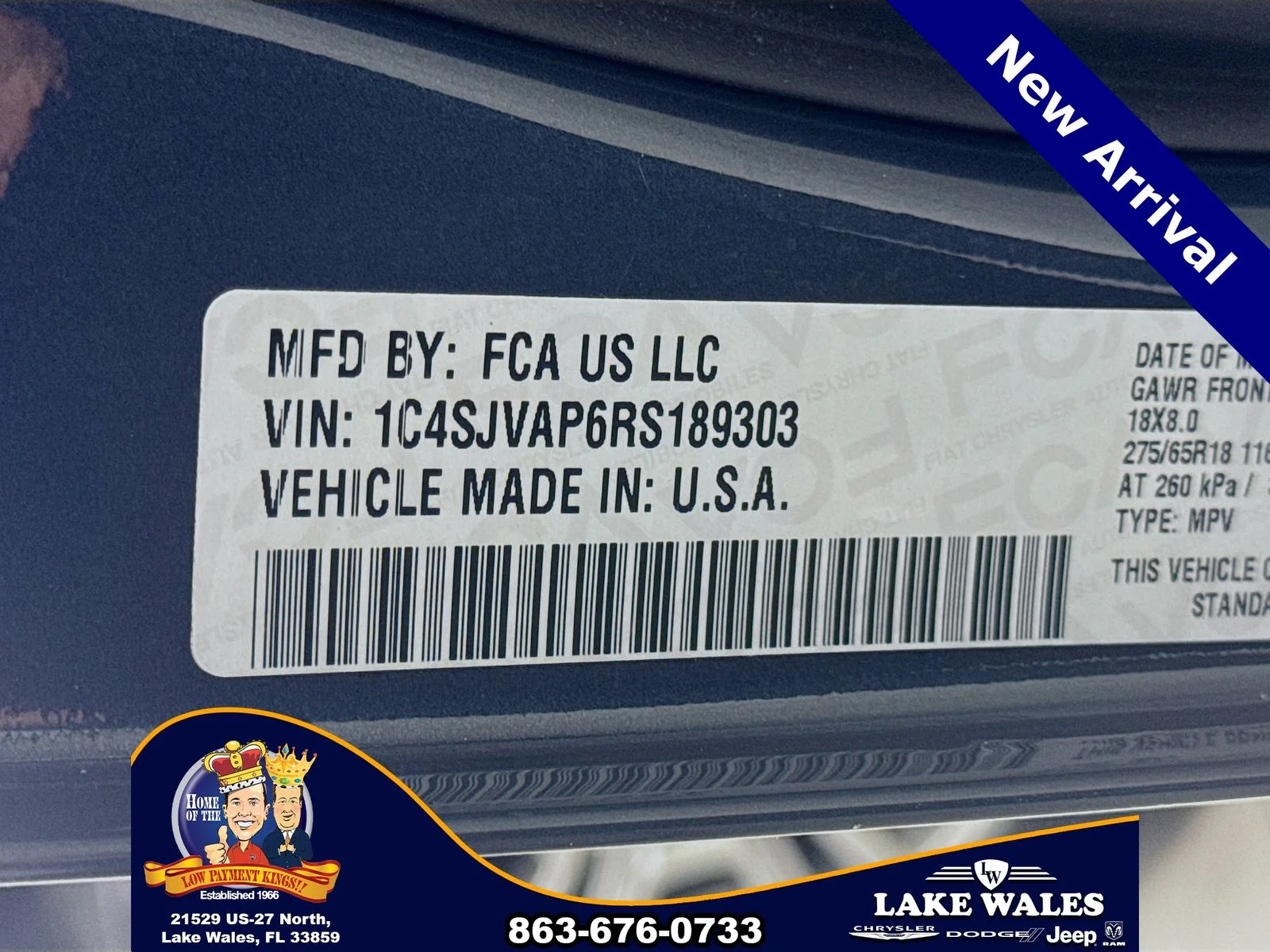 Certified Used 2024 Gray Jeep Base image 34
